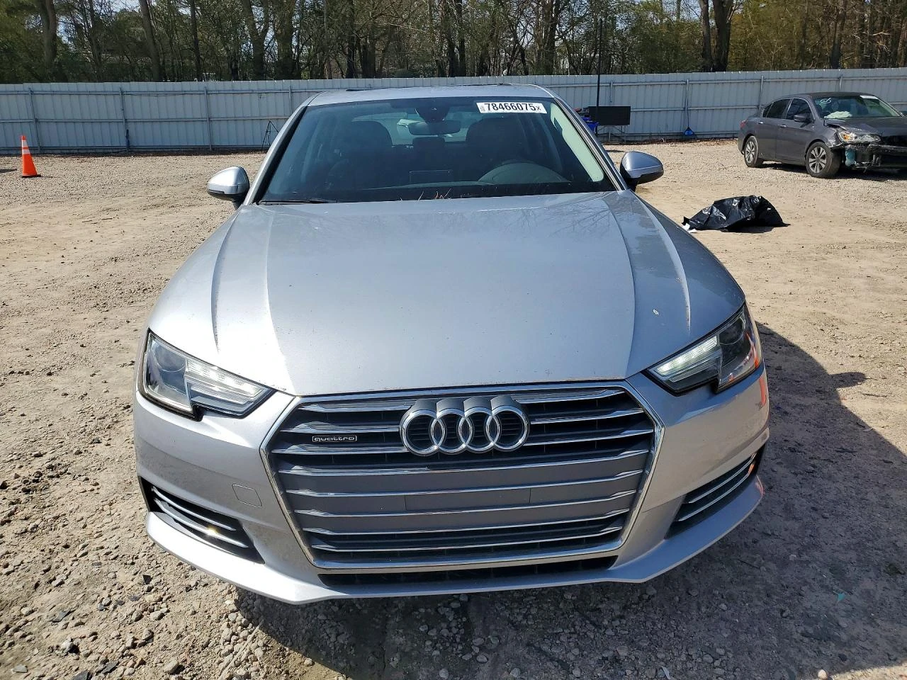 Audi A4 2.0l Premium, снимка 5 - Автомобили и джипове - 54430571