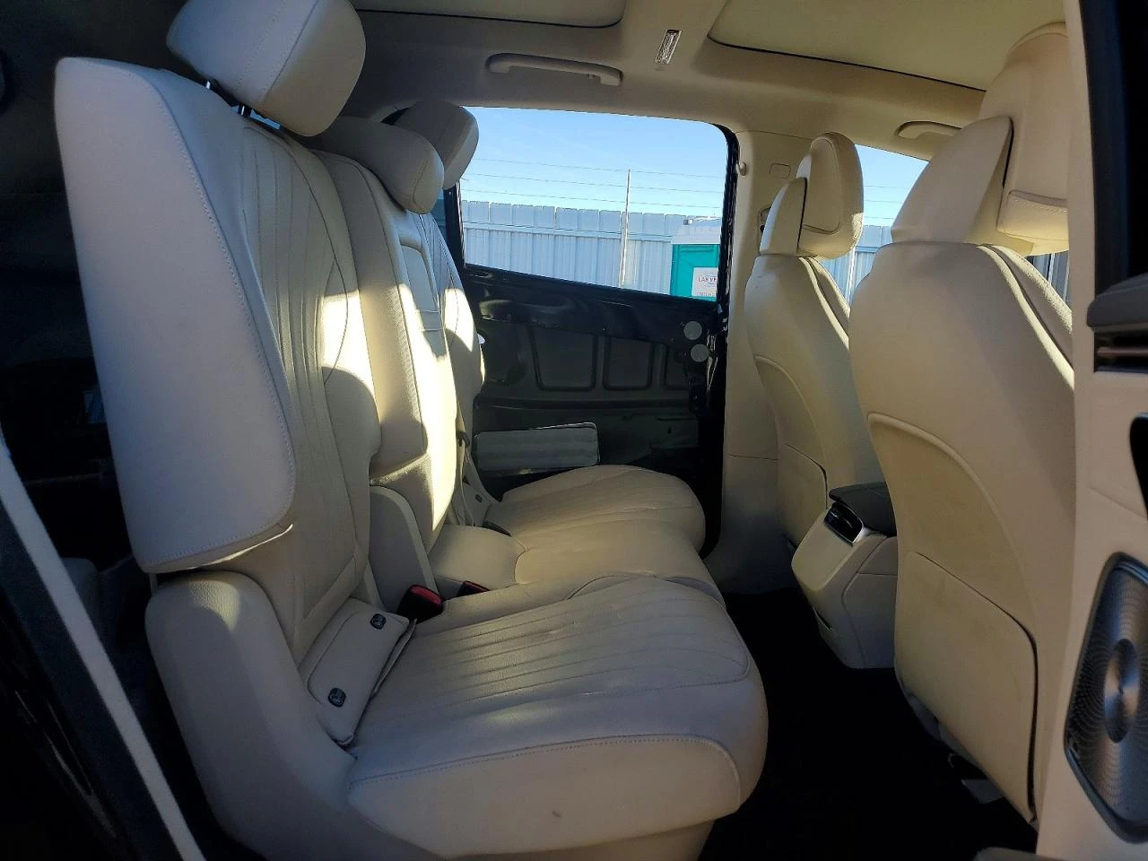 Mercedes-Benz EQS Suv 450 4Matic, снимка 11 - Автомобили и джипове - 54558044