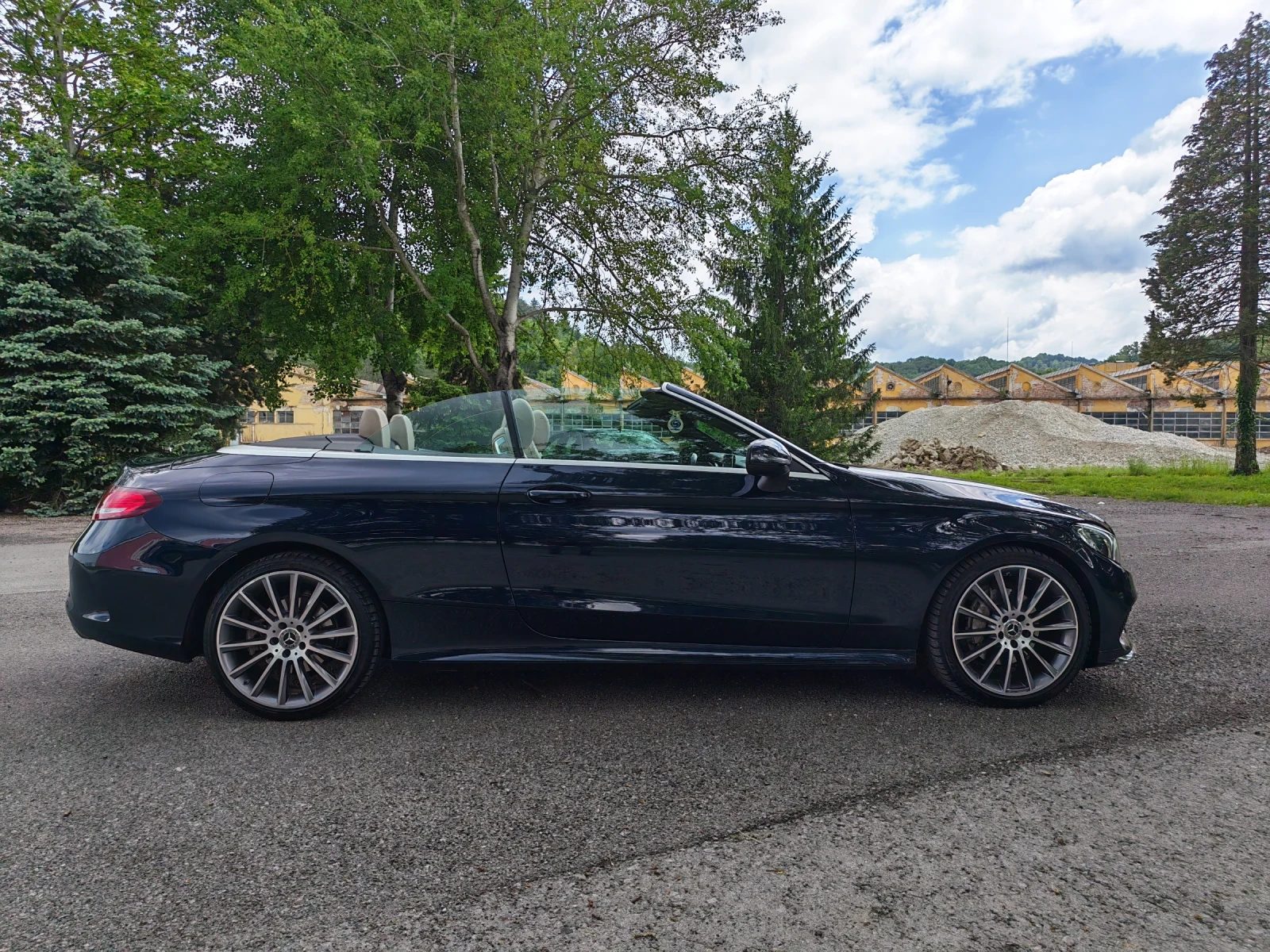 Mercedes-Benz C 220 AMG, Дизел, 4х4, като нова, снимка 3 - Автомобили и джипове - 54659536