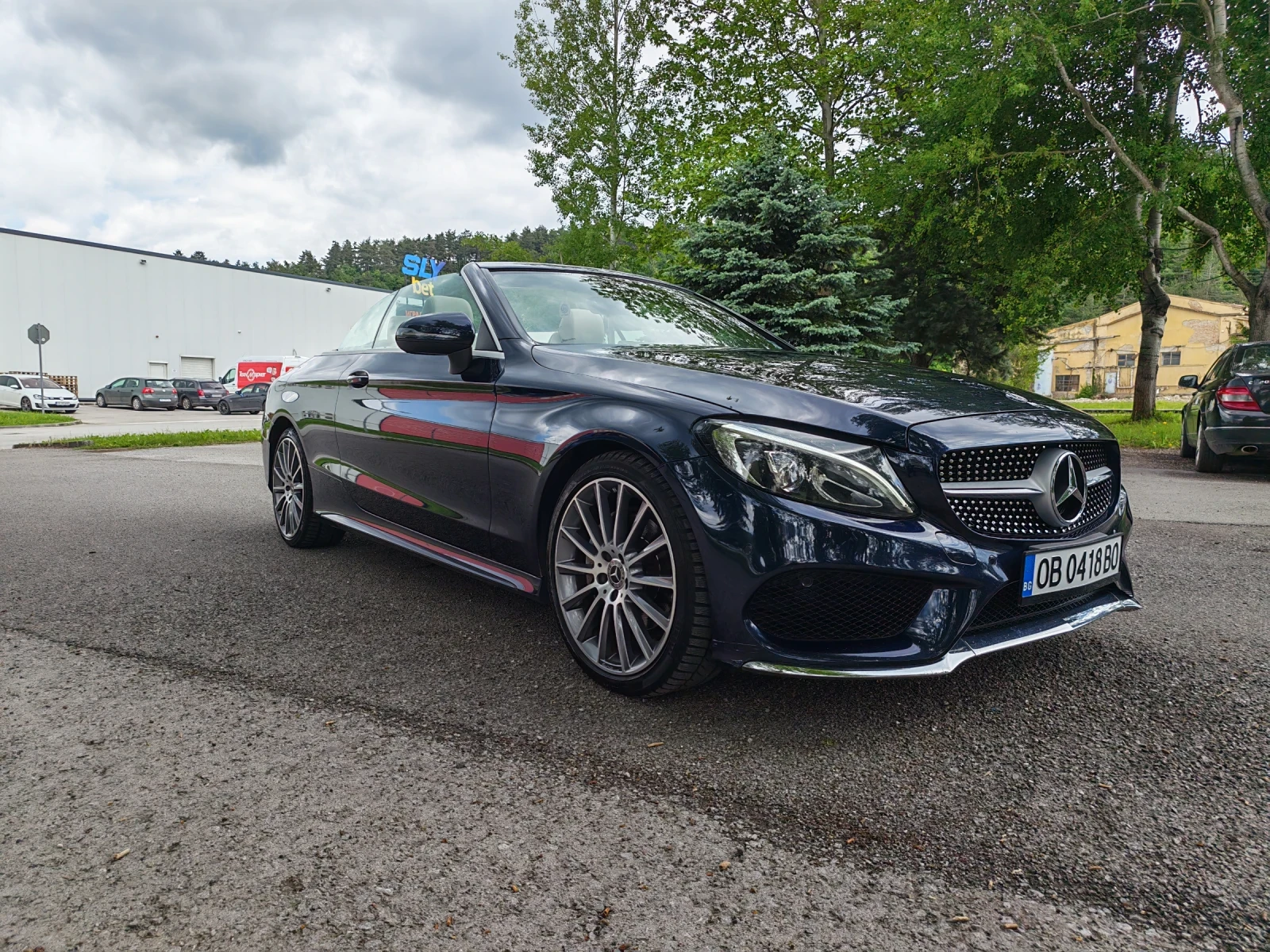 Mercedes-Benz C 220 AMG, Дизел, 4х4, като нова, снимка 4 - Автомобили и джипове - 54659536