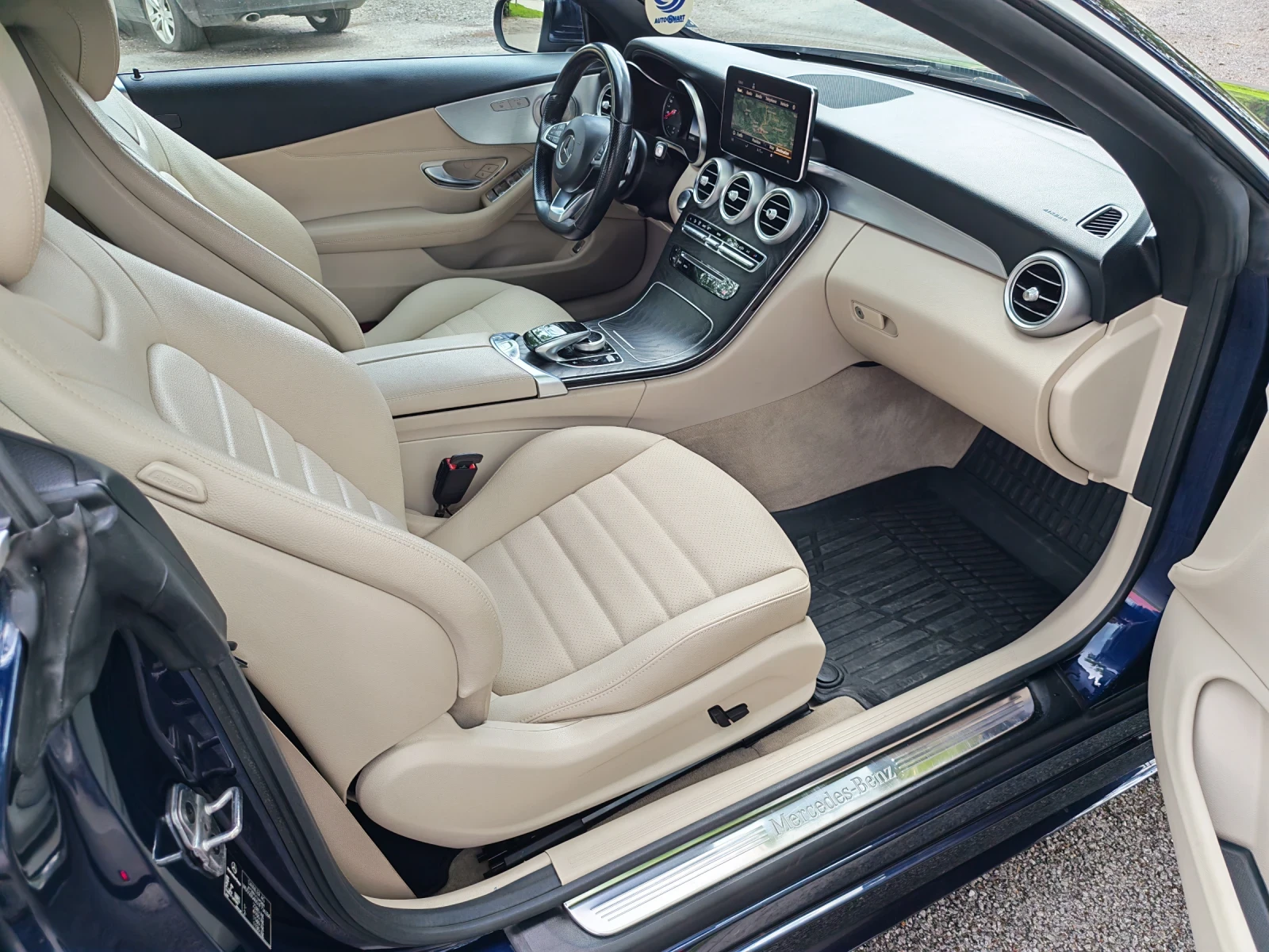 Mercedes-Benz C 220 AMG, Дизел, 4х4, като нова, снимка 14 - Автомобили и джипове - 54659536