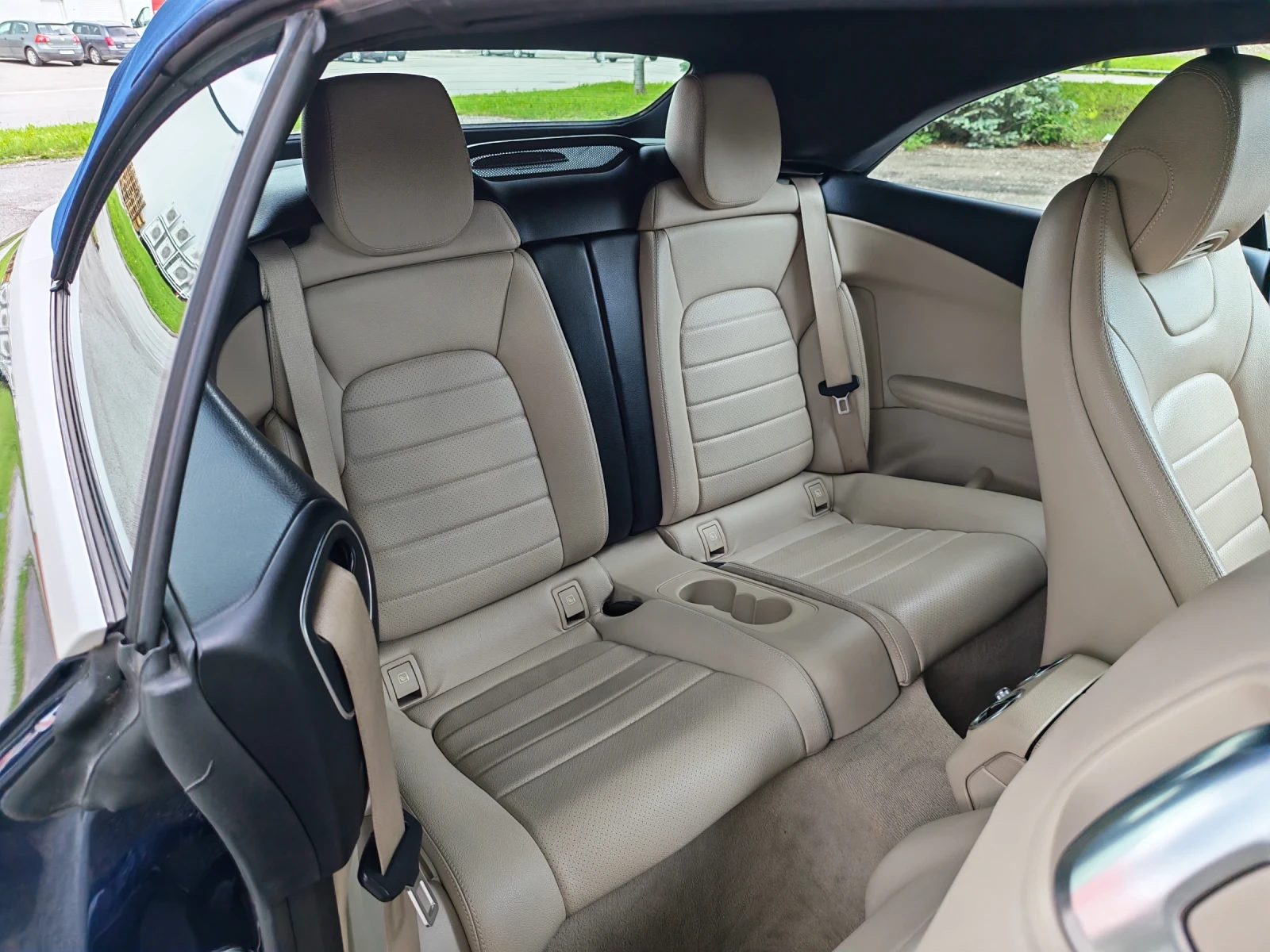 Mercedes-Benz C 220 AMG, Дизел, 4х4, като нова, снимка 12 - Автомобили и джипове - 54659536