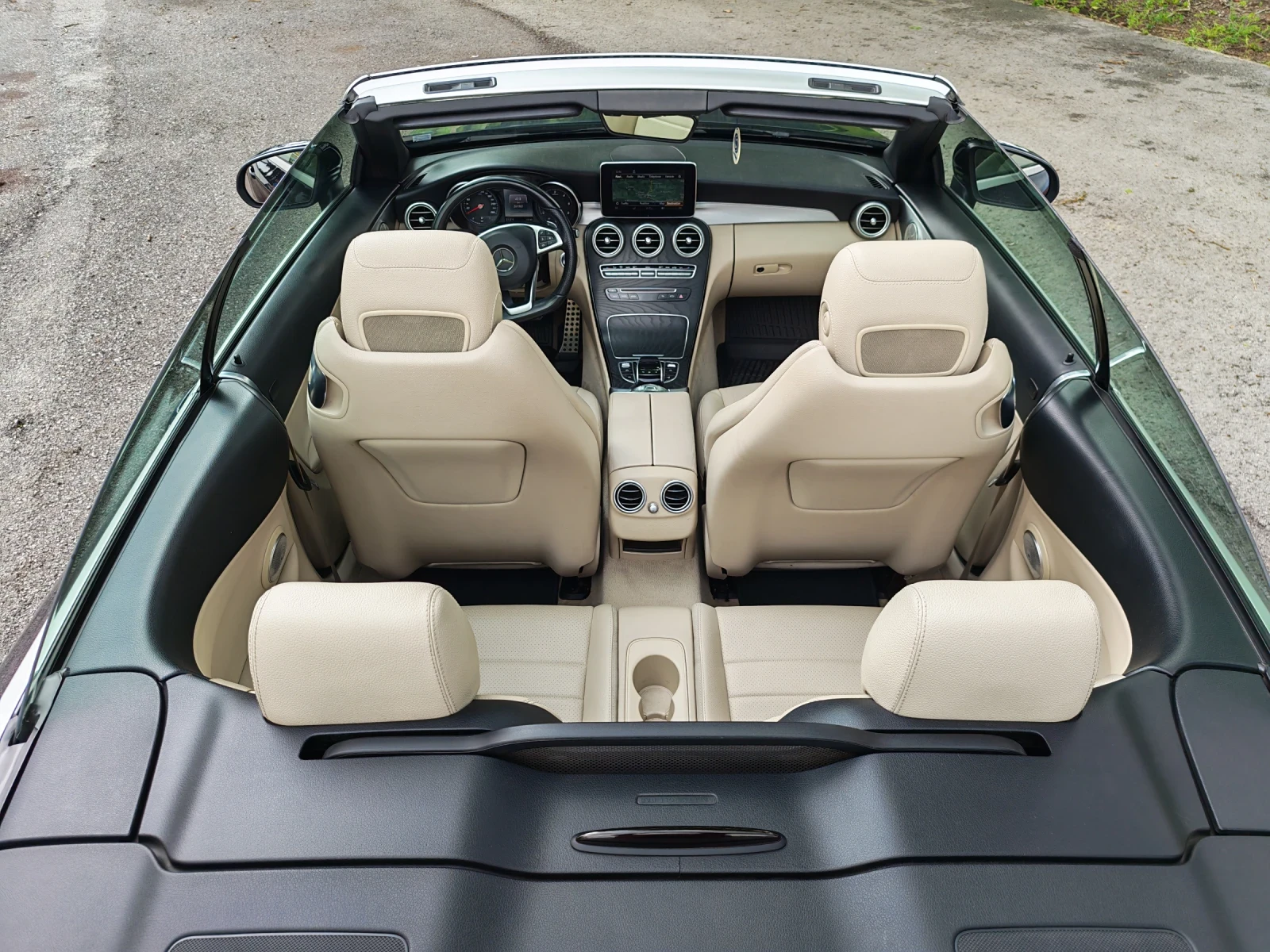 Mercedes-Benz C 220 AMG, Дизел, 4х4, като нова, снимка 10 - Автомобили и джипове - 54659536