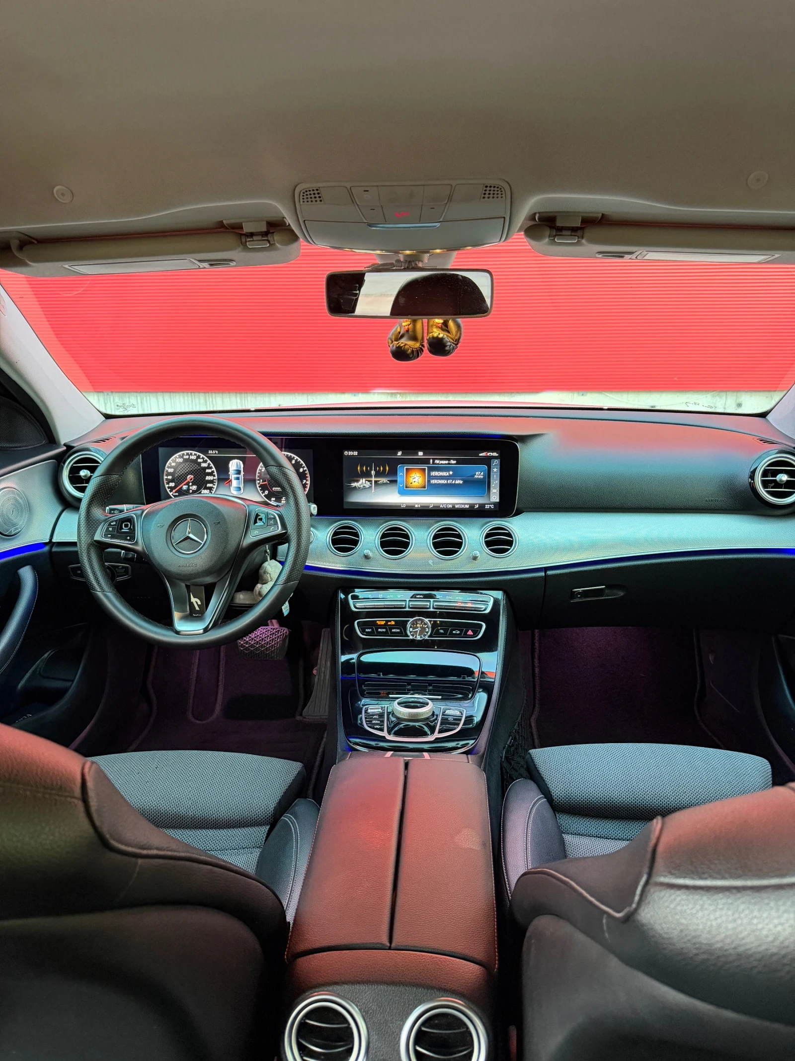 Mercedes-Benz E 220 AMG pack 6.3, снимка 10 - Автомобили и джипове - 55128819