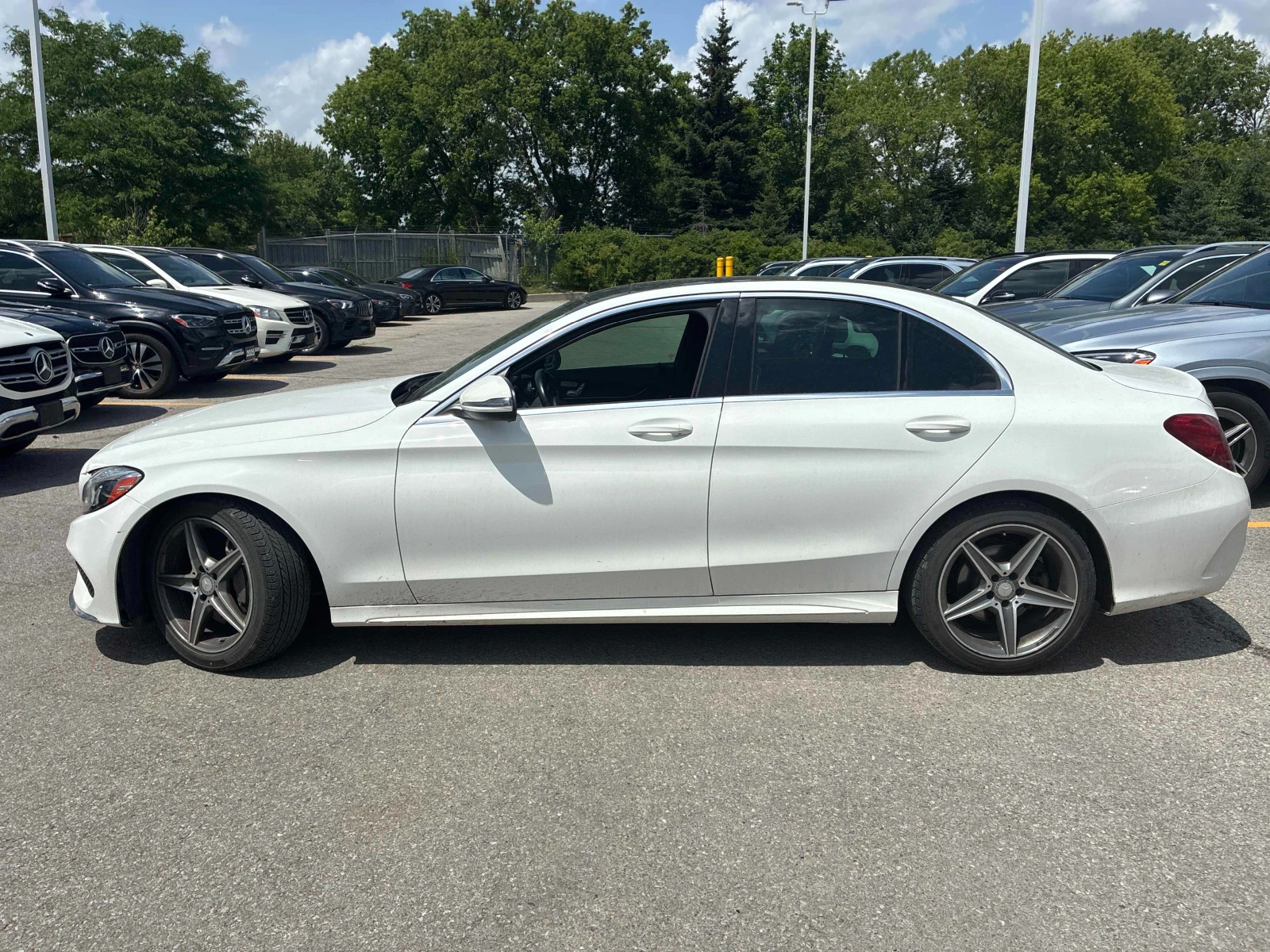 Mercedes-Benz C 300 Premium Pckg/2 КЛЮЧА/СЕРВИЗНА ИСТ/CARFAX, снимка 3 - Автомобили и джипове - 55165409