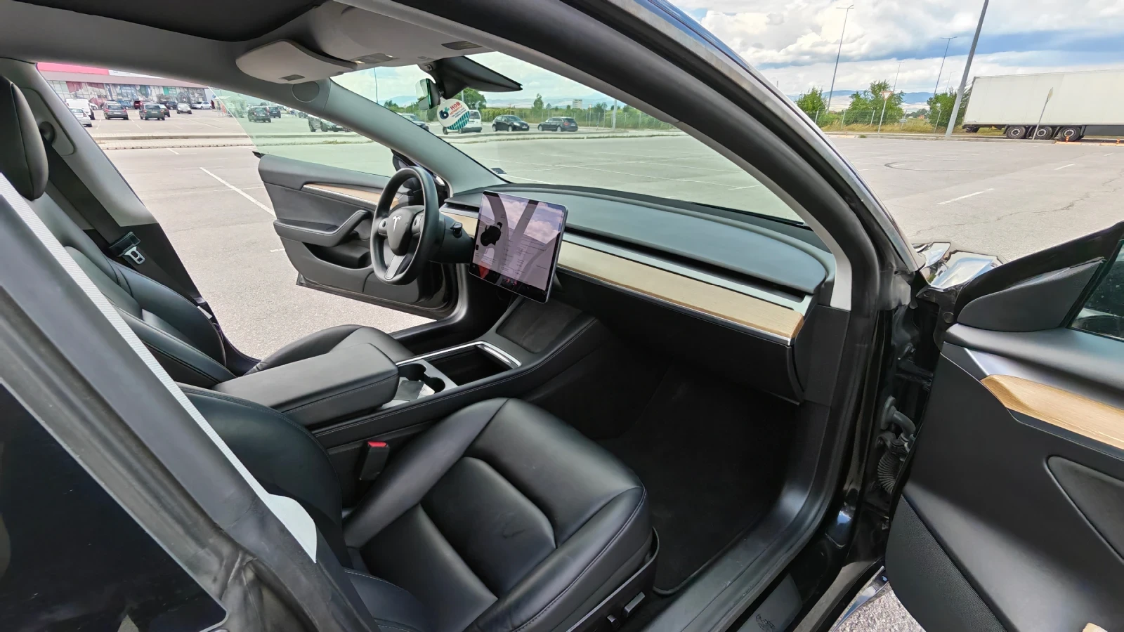 Tesla Model 3 Dual motor long range , снимка 13 - Автомобили и джипове - 55304539