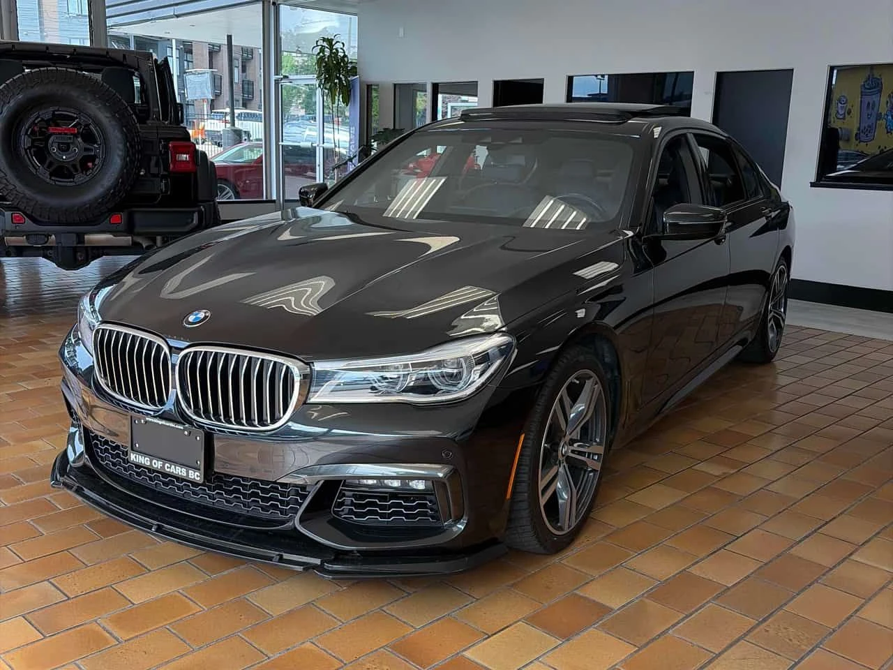 BMW 750 * xDrive Sedan * CARFAX * БЕЗ ПЪРВОНАЧАЛНА ВНОСКА