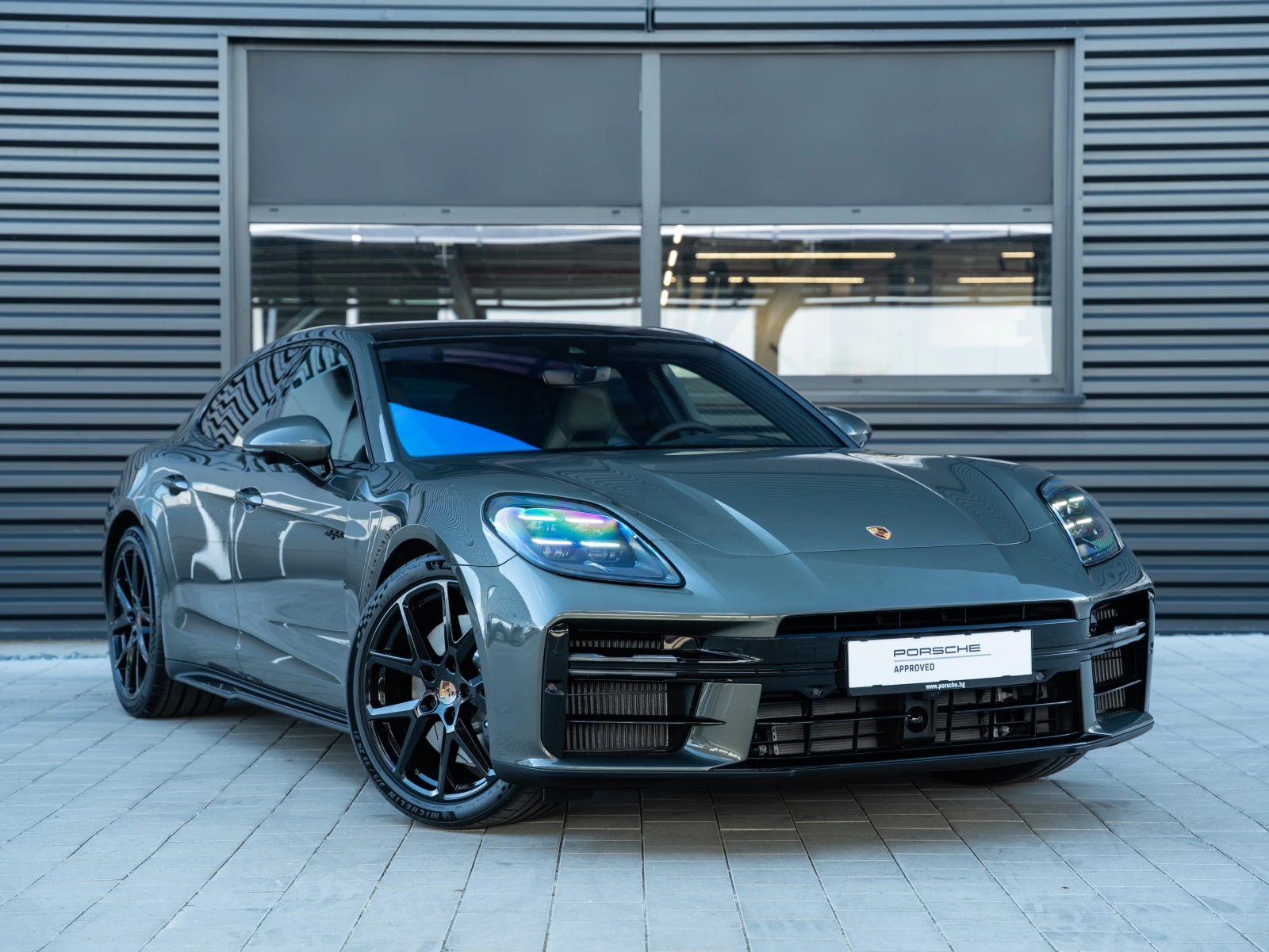 Porsche Panamera 4 E-Hybrid, снимка 4 - Автомобили и джипове - 56067755