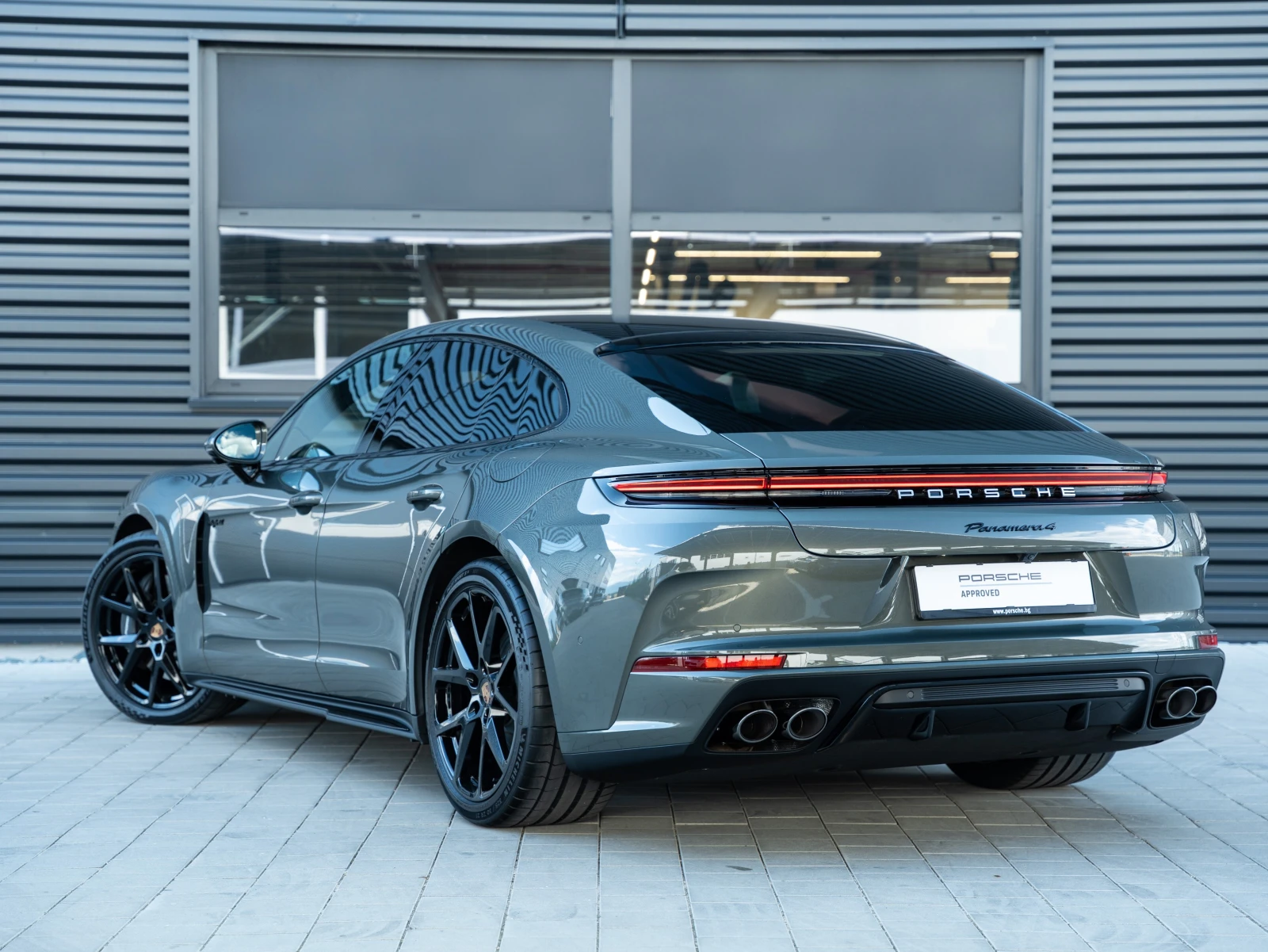 Porsche Panamera 4 E-Hybrid, снимка 3 - Автомобили и джипове - 56067755