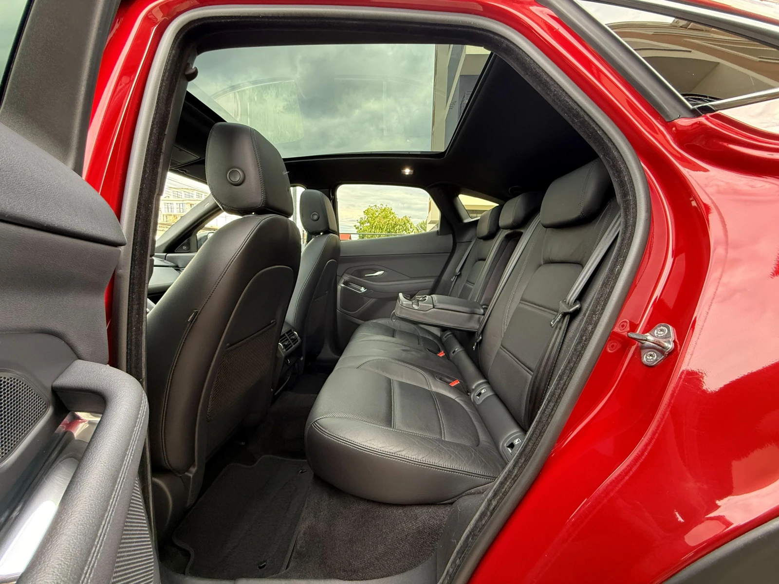 Jaguar E-pace S-2.0D-4x4-AVTOMAT-���������!!! | Mobile.bg � ����������� 15