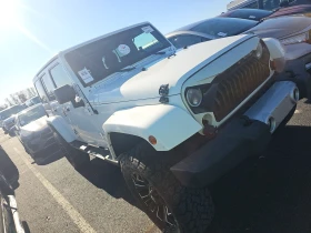 Jeep Wrangler Unlimited Sahara* 