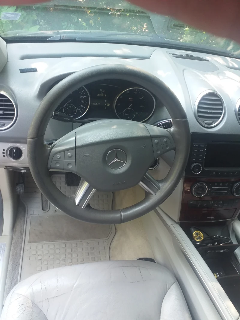 Mercedes-Benz ML 350, снимка 5 - Автомобили и джипове - 46964420