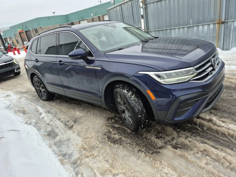 VW Tiguan * Comfortline * CARFAX * , снимка 3 - Автомобили и джипове - 53095647