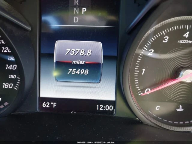 Mercedes-Benz GLC 300 ПОДГРЕВ* КАМЕРА* КЕЙЛЕС* LANE* ASSIST, снимка 15 - Автомобили и джипове - 53007409