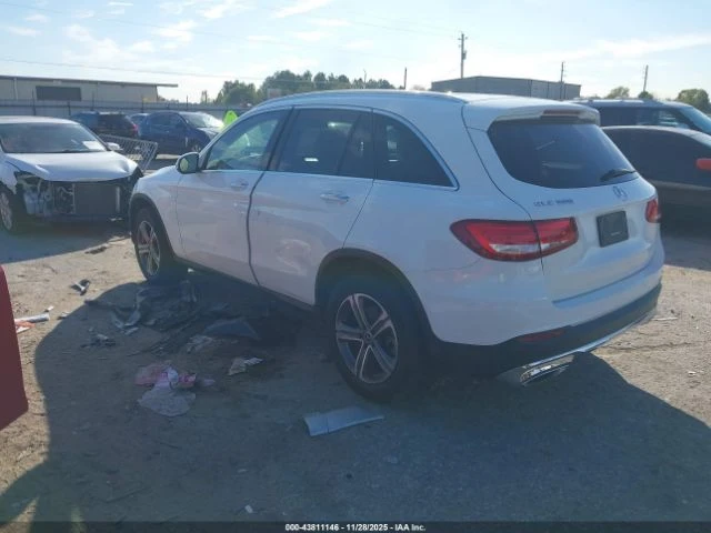 Mercedes-Benz GLC 300 ПОДГРЕВ* КАМЕРА* КЕЙЛЕС* LANE* ASSIST, снимка 3 - Автомобили и джипове - 53007409