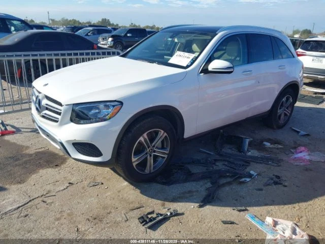 Mercedes-Benz GLC 300 ПОДГРЕВ* КАМЕРА* КЕЙЛЕС* LANE* ASSIST, снимка 2 - Автомобили и джипове - 53007409