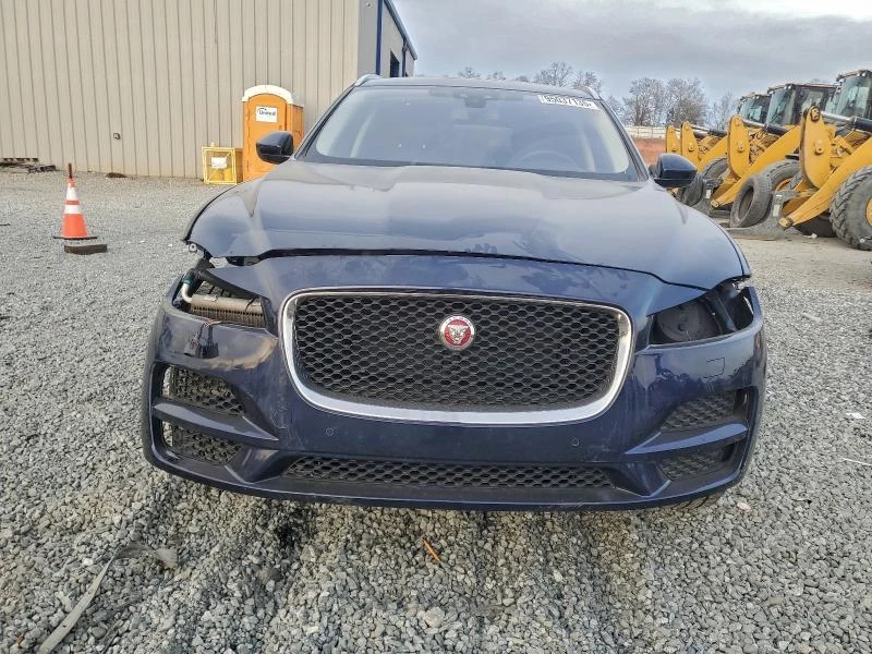 Jaguar F-PACE 2.0L 4 All wheel drive, снимка 11 - Автомобили и джипове - 53570820
