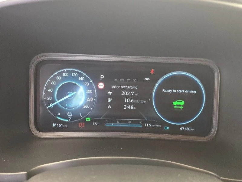 Hyundai Kona 42KWh/BLUELINK/ГАРАНЦИОННА/ТЕРМОПОМПА/SOH100%, снимка 7 - Автомобили и джипове - 54822425