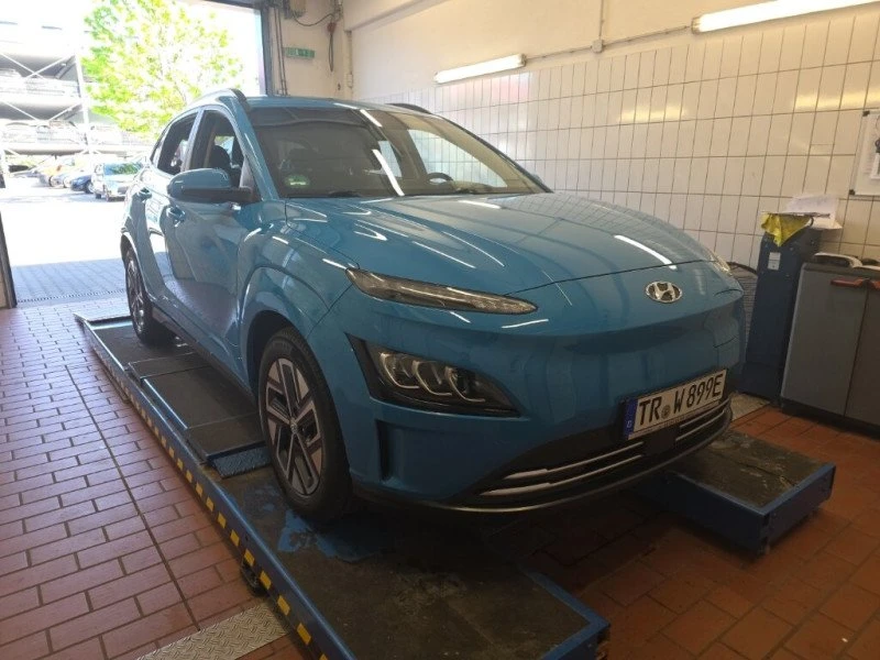 Hyundai Kona 42KWh/BLUELINK/ГАРАНЦИОННА/ТЕРМОПОМПА/SOH100%