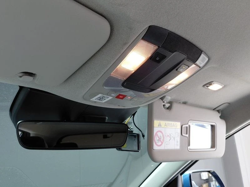 Kia Niro Prestige| 139к.с., снимка 15 - Автомобили и джипове - 56268822