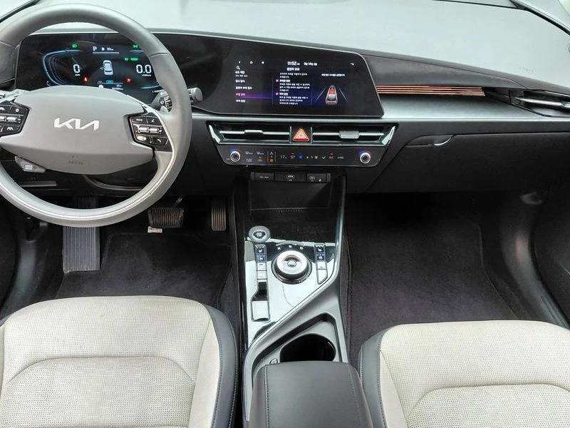Kia Niro Prestige| 139к.с., снимка 7 - Автомобили и джипове - 56268822