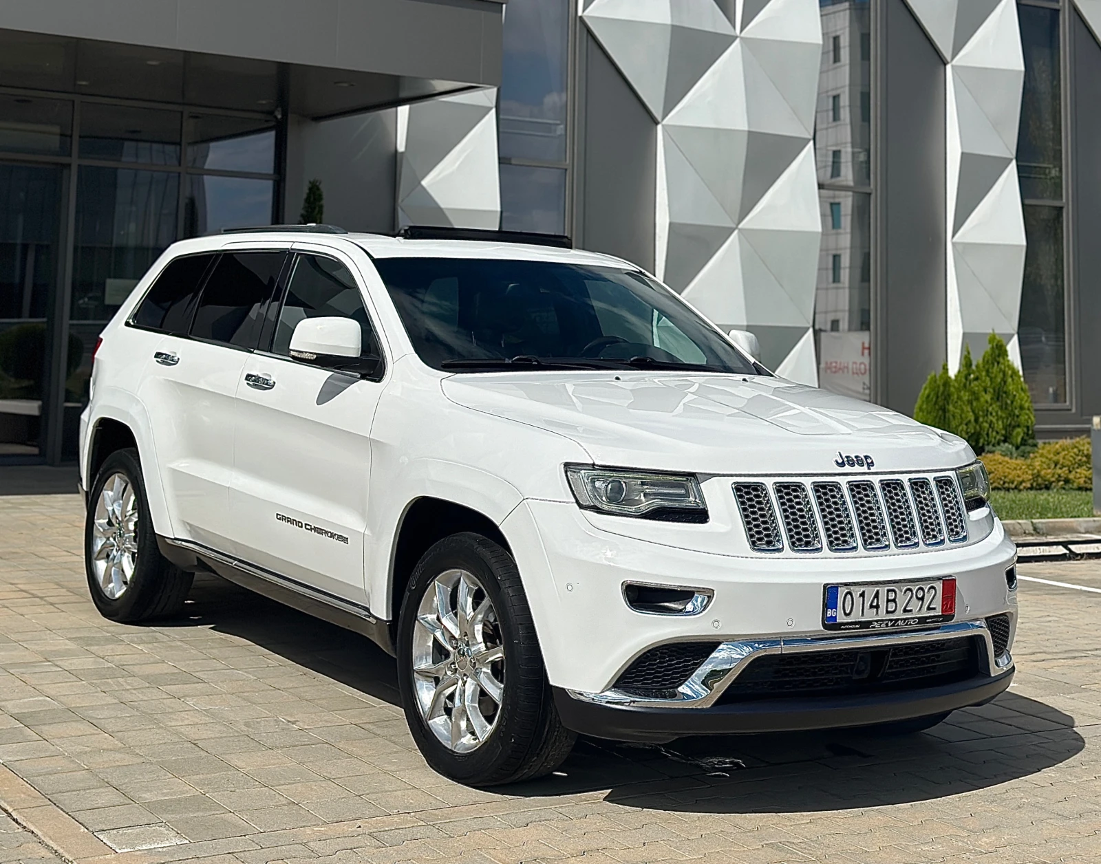 Jeep Grand cherokee  - изображение 4