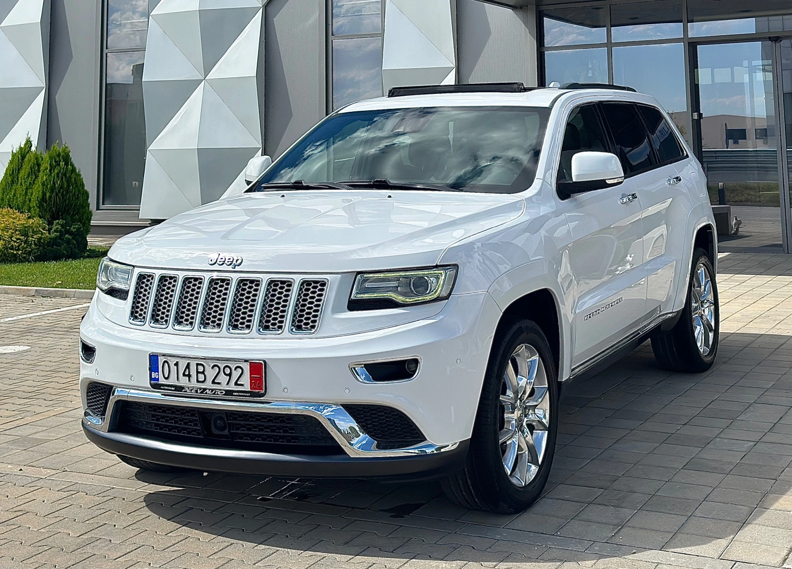 Jeep Grand cherokee  - изображение 3