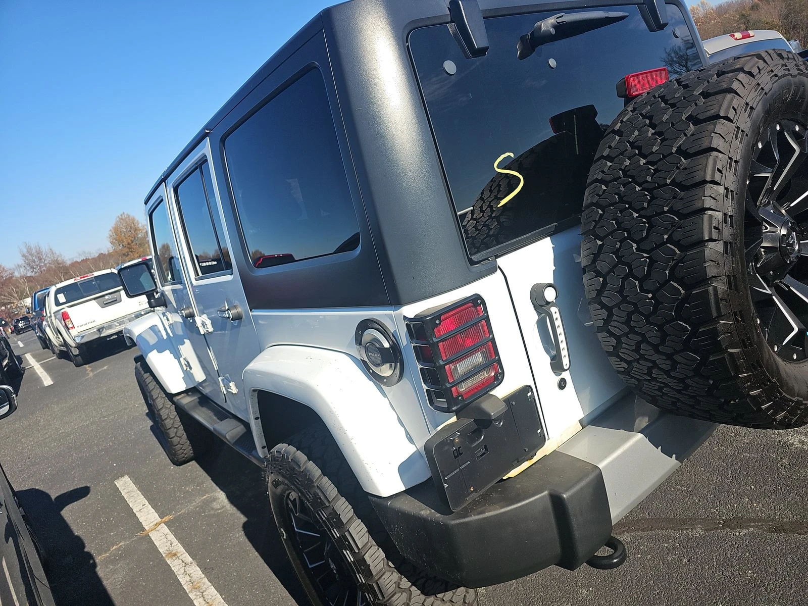 Jeep Wrangler Unlimited Sahara*  - изображение 4