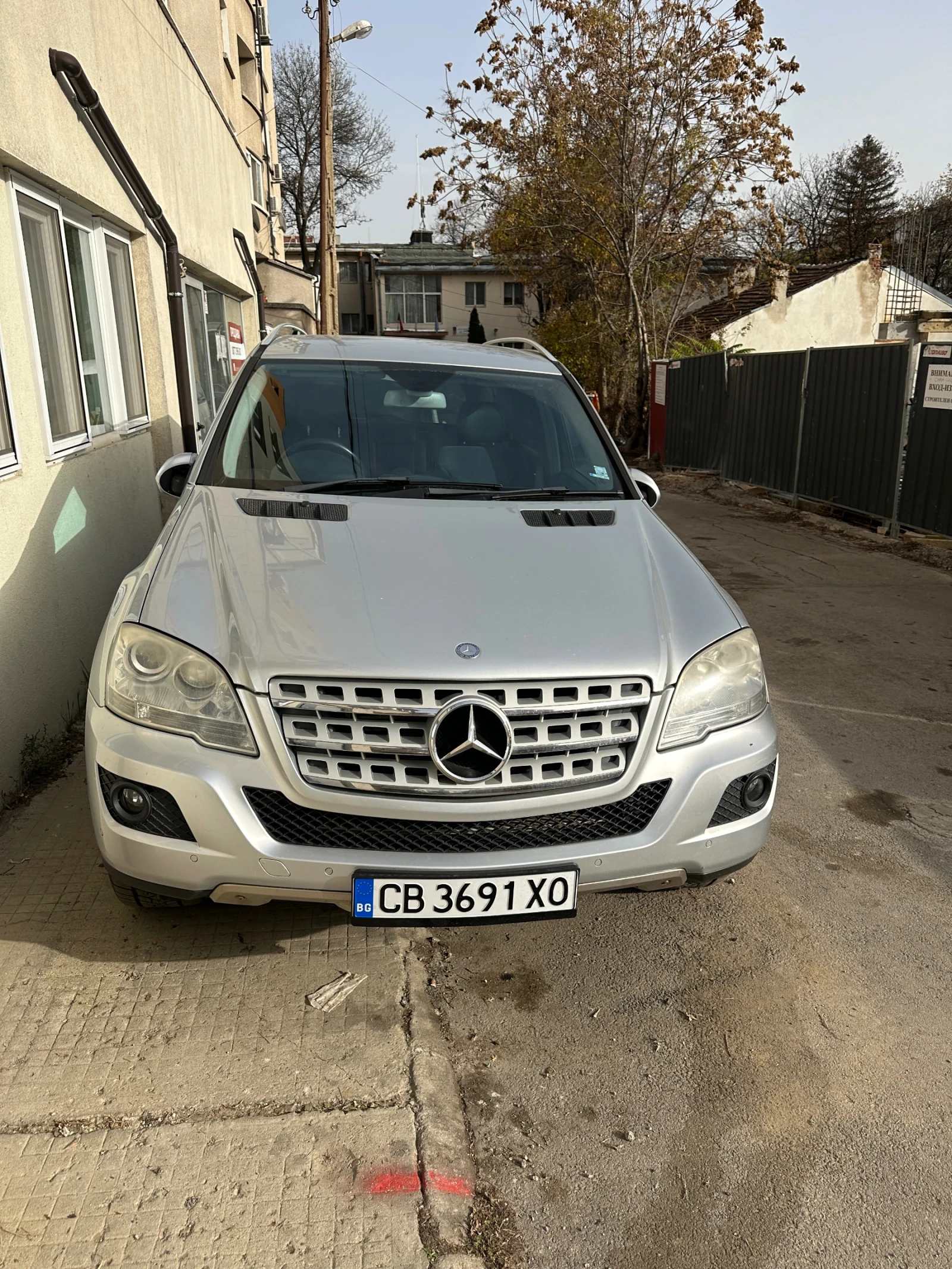 Mercedes-Benz ML 320  - изображение 4