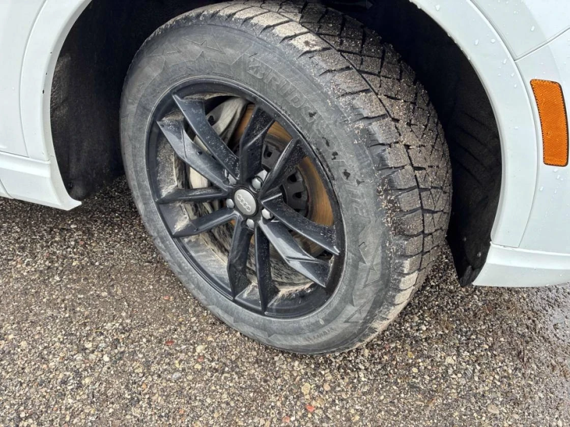 Audi Q7 Technik* S-line* Подгрев* Обдух* Пано* 360Камера, снимка 6 - Автомобили и джипове - 54054915