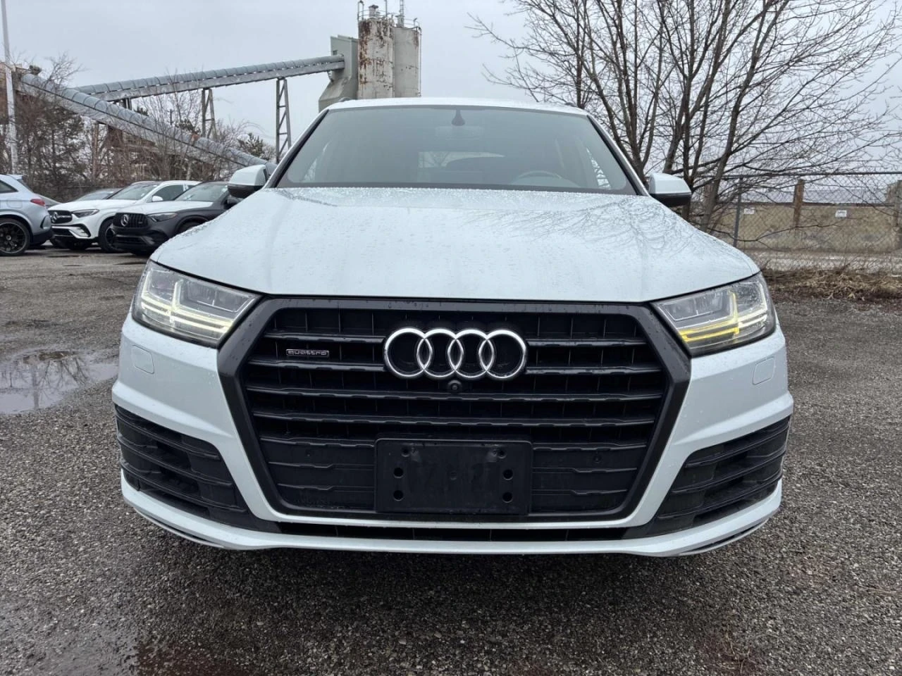 Audi Q7 Technik* S-line* Подгрев* Обдух* Пано* 360Камера, снимка 2 - Автомобили и джипове - 54054915