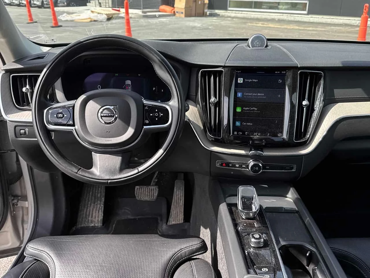 Volvo XC60 Inscription  CARFAX, снимка 9 - Автомобили и джипове - 54172205