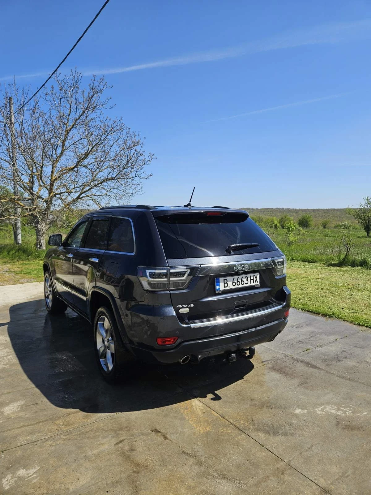 Jeep Cherokee Overland, снимка 16 - Автомобили и джипове - 54314520