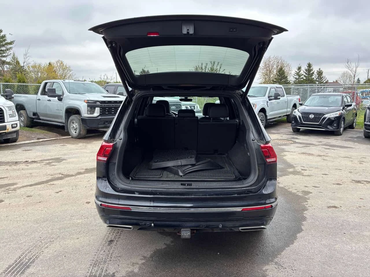 VW Tiguan  Highline /CAMERA/FENDER/КЛИП НА МОТОРА , снимка 14 - Автомобили и джипове - 54562684