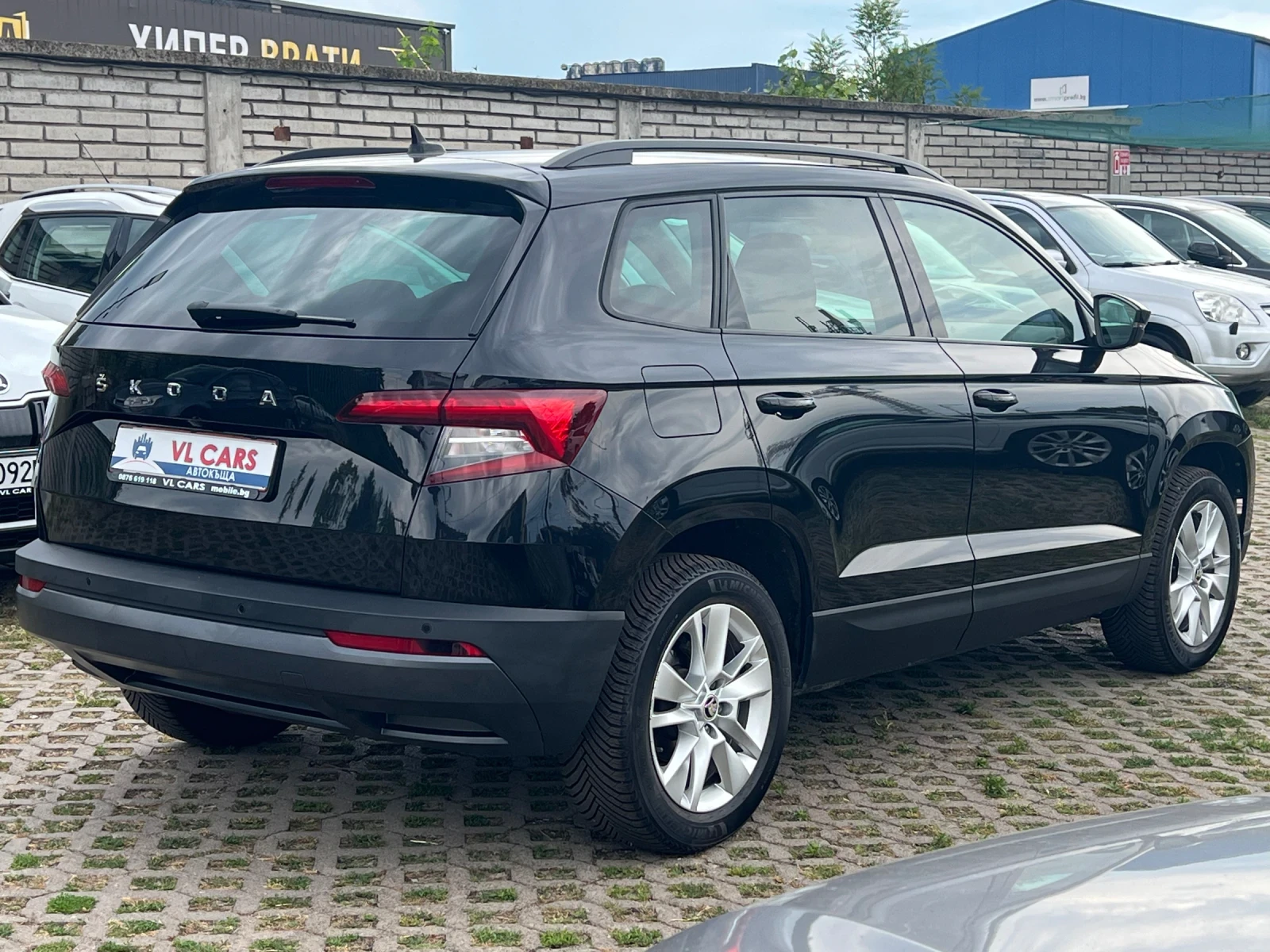 Skoda Karoq 1.5 Automatic , снимка 4 - Автомобили и джипове - 54712768