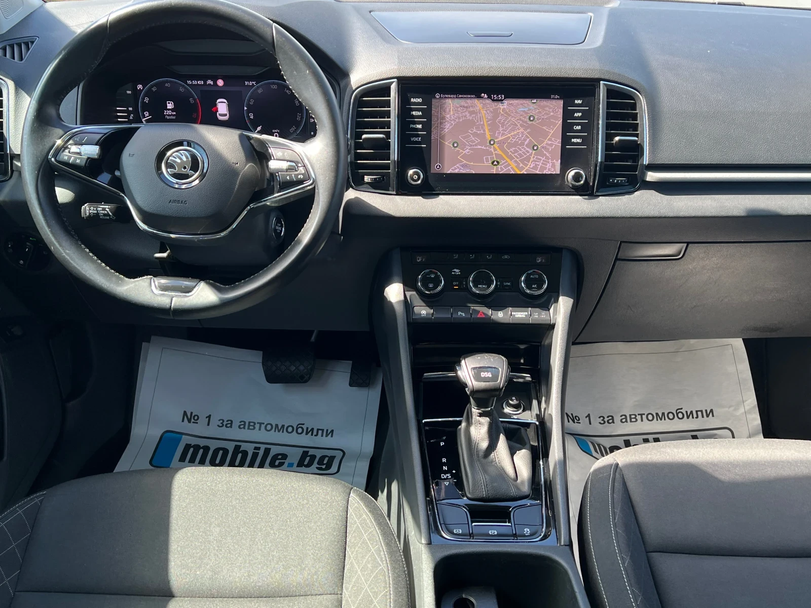 Skoda Karoq 1.5 Automatic , снимка 8 - Автомобили и джипове - 54712768