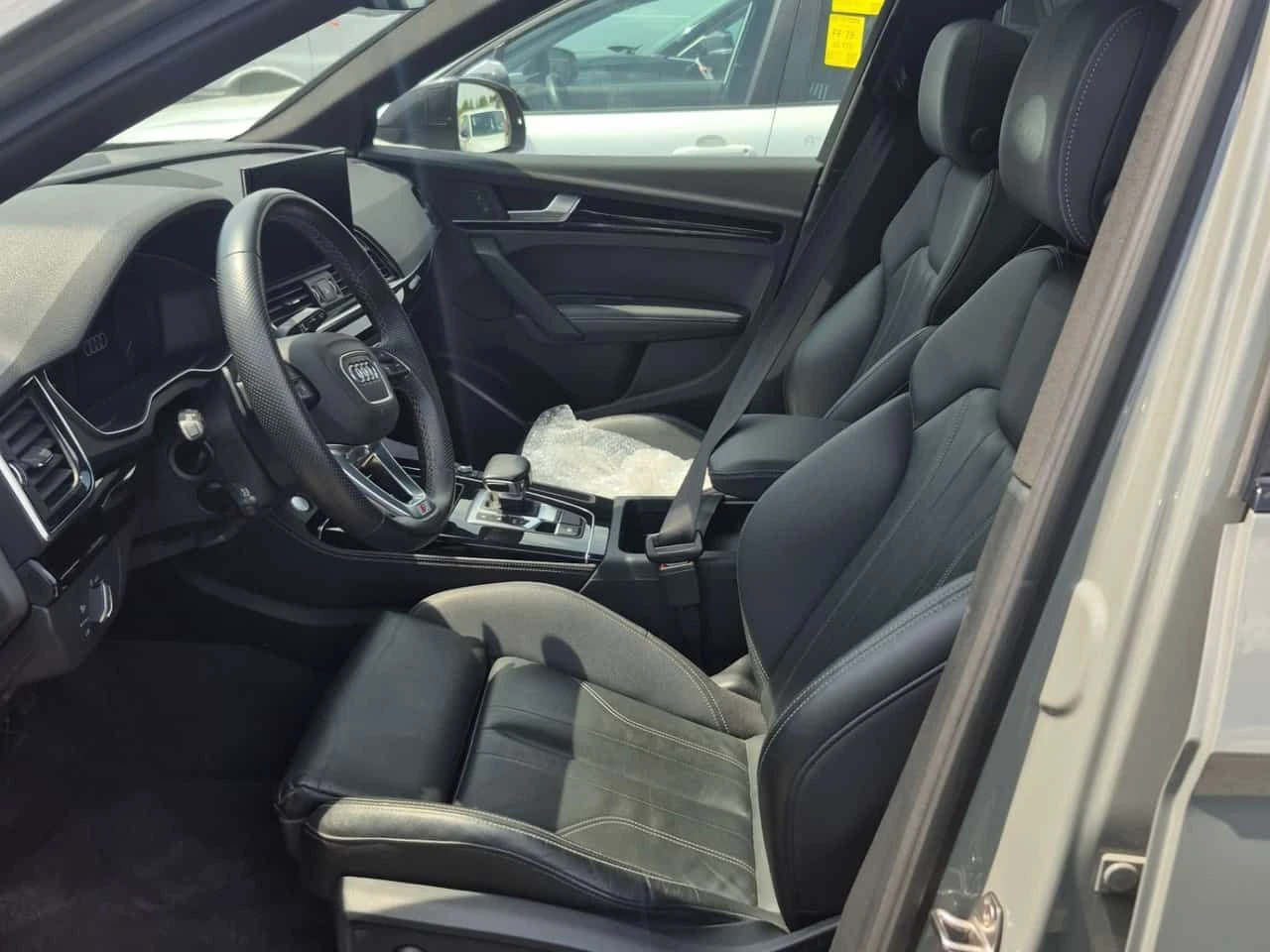 Audi Q5 S LINE/PREMIUM PLUS /CARFAX/ФИНАНСИРАНЕ, снимка 7 - Автомобили и джипове - 54826450