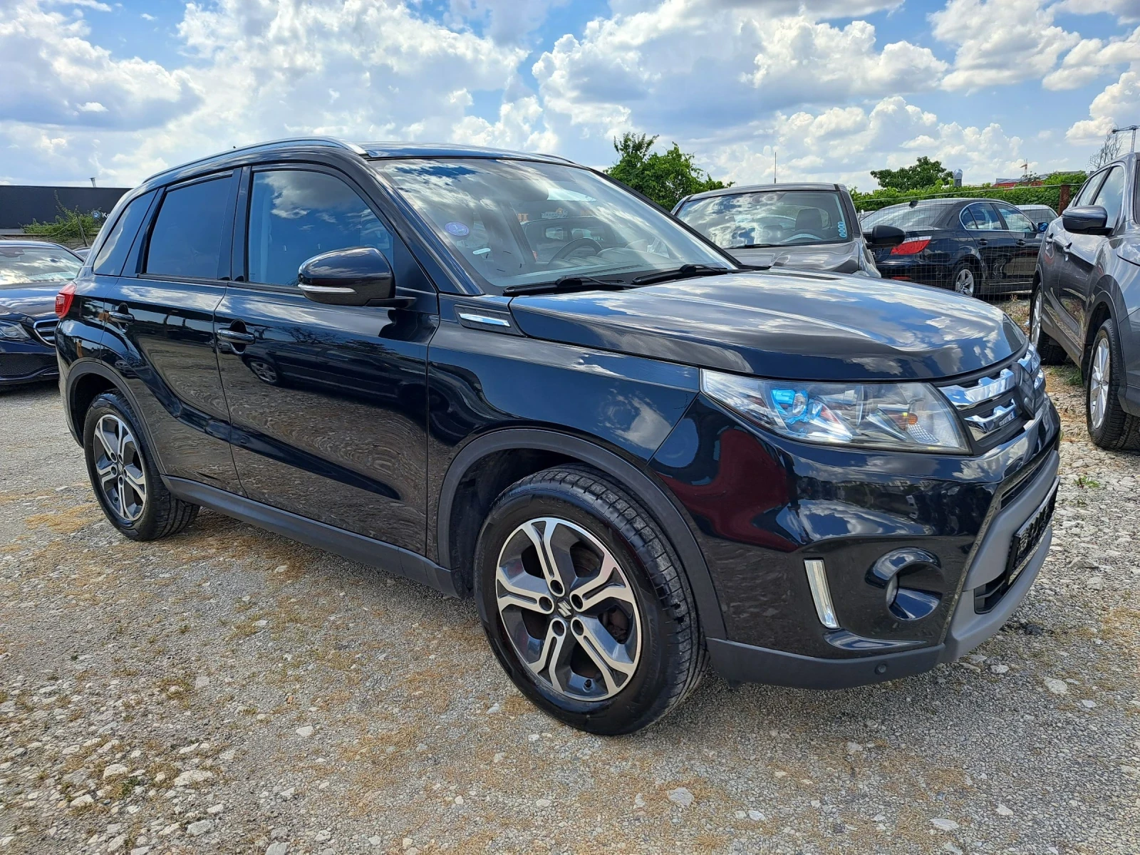 Suzuki Vitara 1.6 4х4 автомат 
