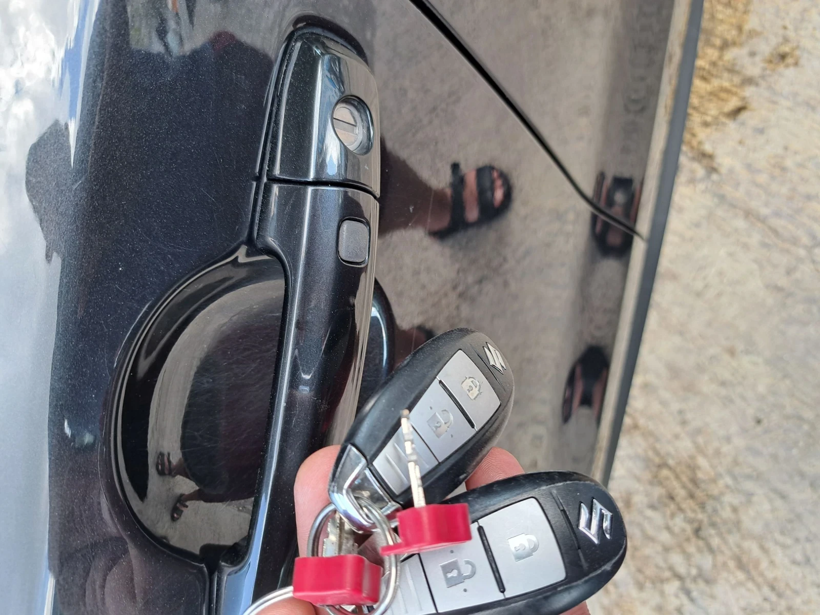 Suzuki Vitara 1.6 4х4 автомат , снимка 9 - Автомобили и джипове - 55565297