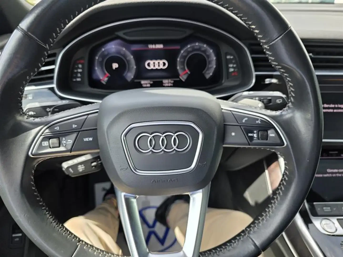 Audi Q8 55TFSI* MATRIX* S* LINE* 360������* LANE* ASSIST*  | Mobile.bg � ����������� 11