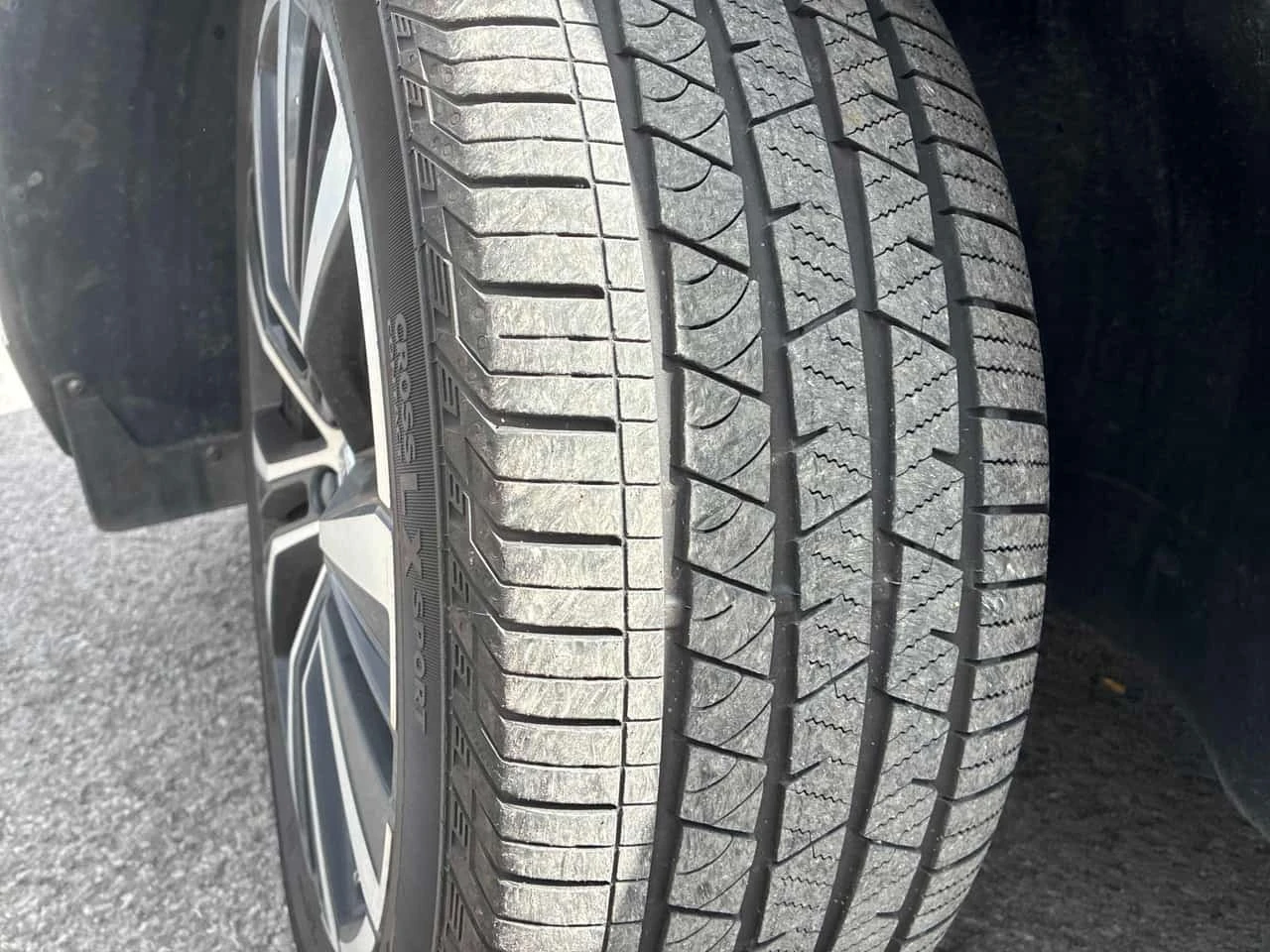 Volvo XC60 * Plus Dark Theme * АВТОКРЕДИТ* , снимка 15 - Автомобили и джипове - 56361818