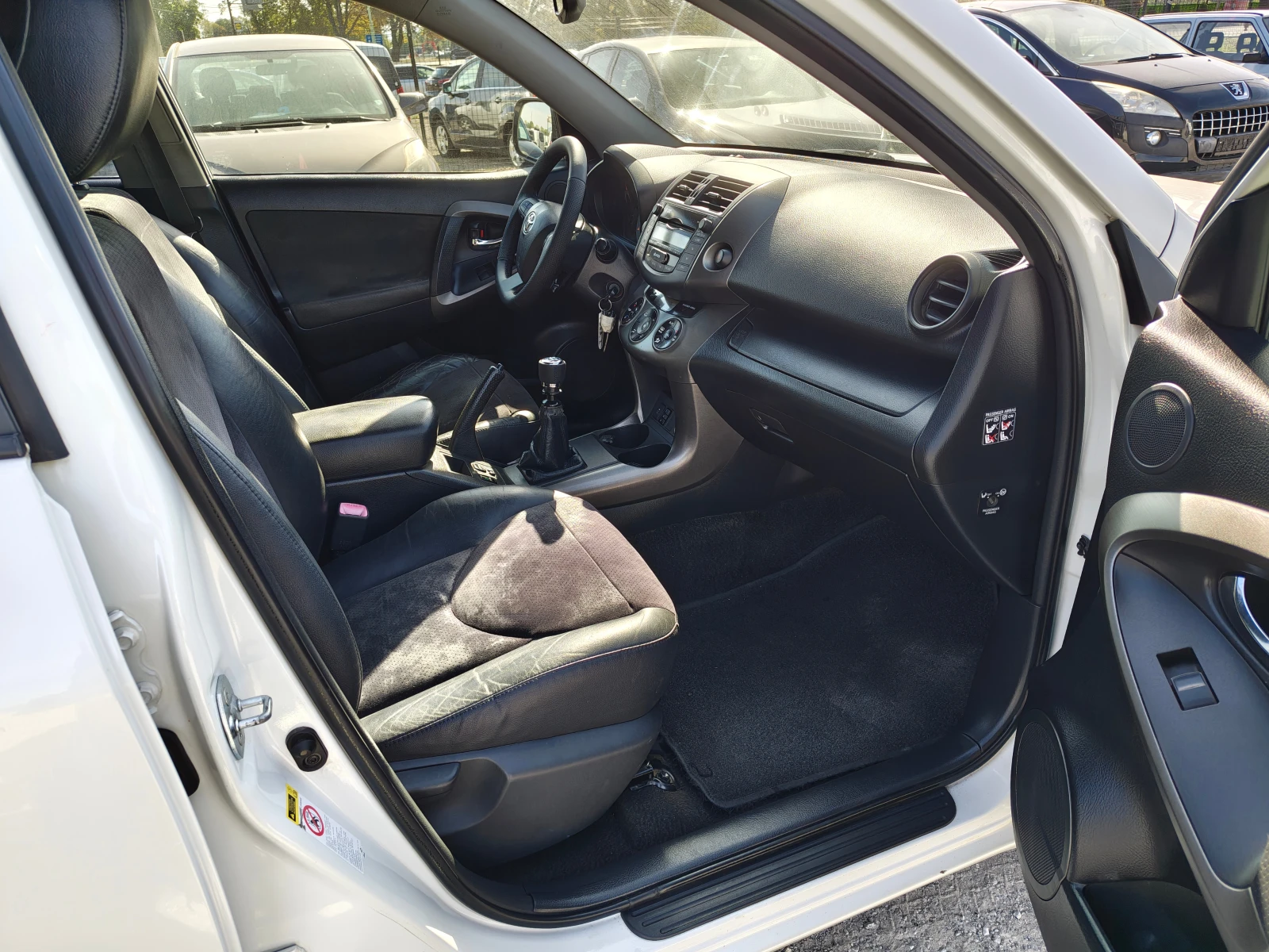 Toyota Rav4 2.2 D-cat | Mobile.bg � ����������� 11