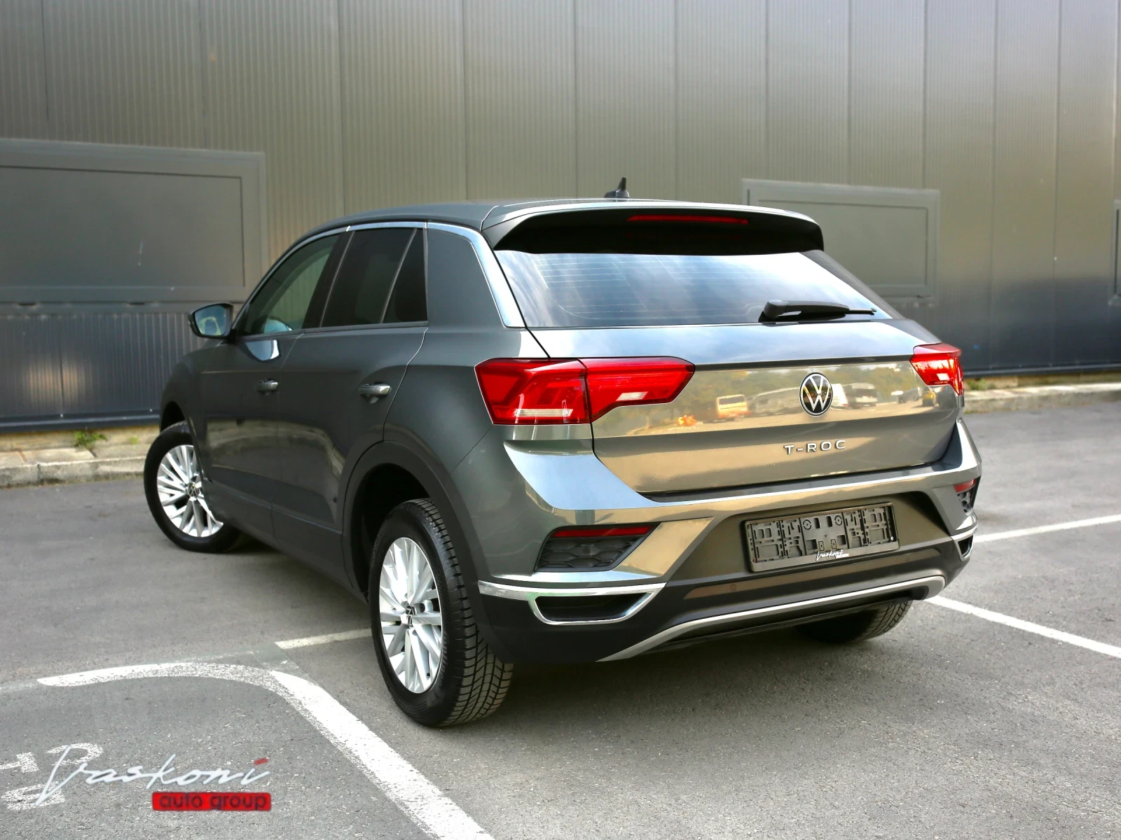 VW T-Roc 2.0 TDI, снимка 3 - Автомобили и джипове - 56525240