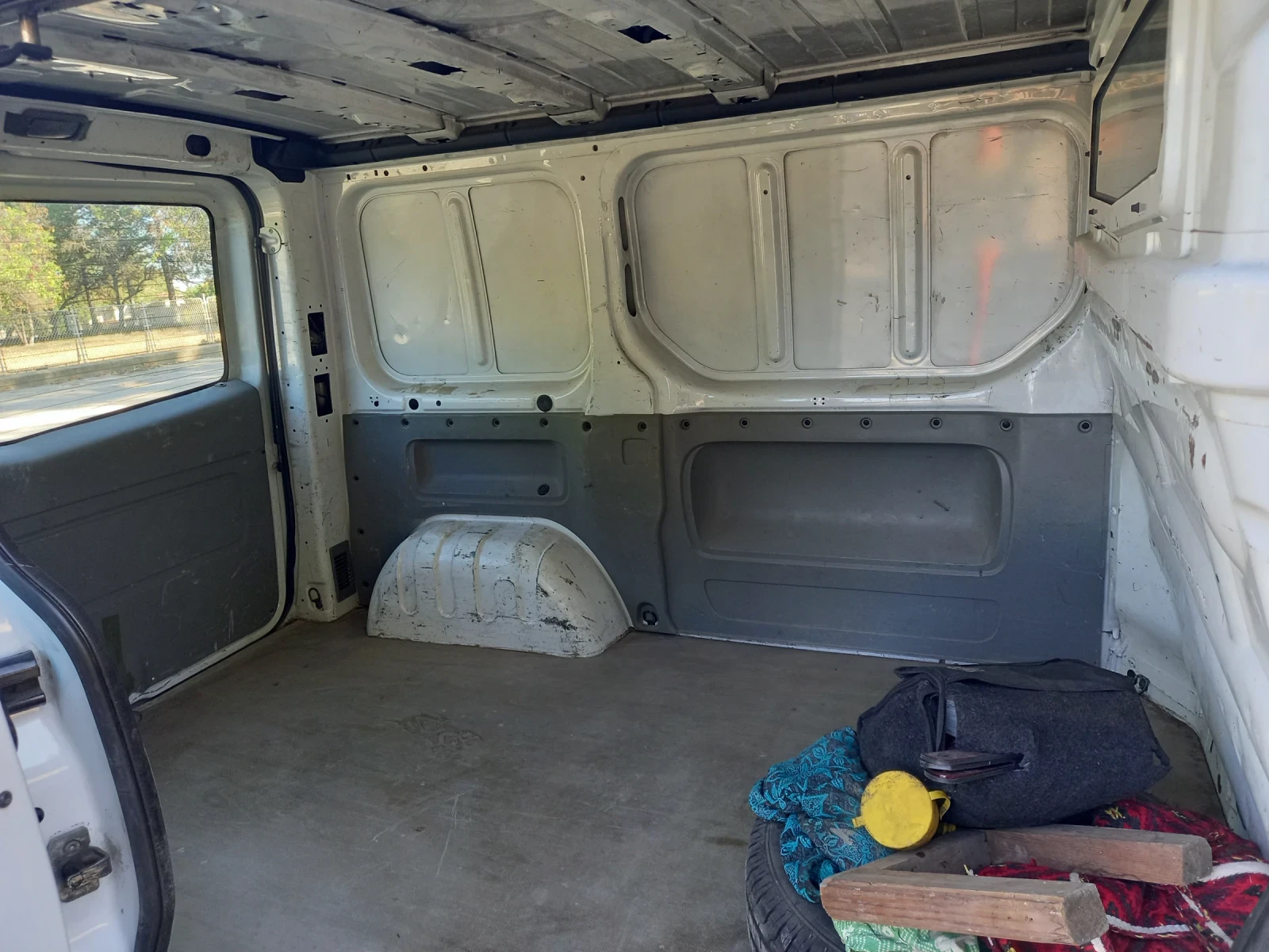 Renault Trafic 1.9 D - изображение 10