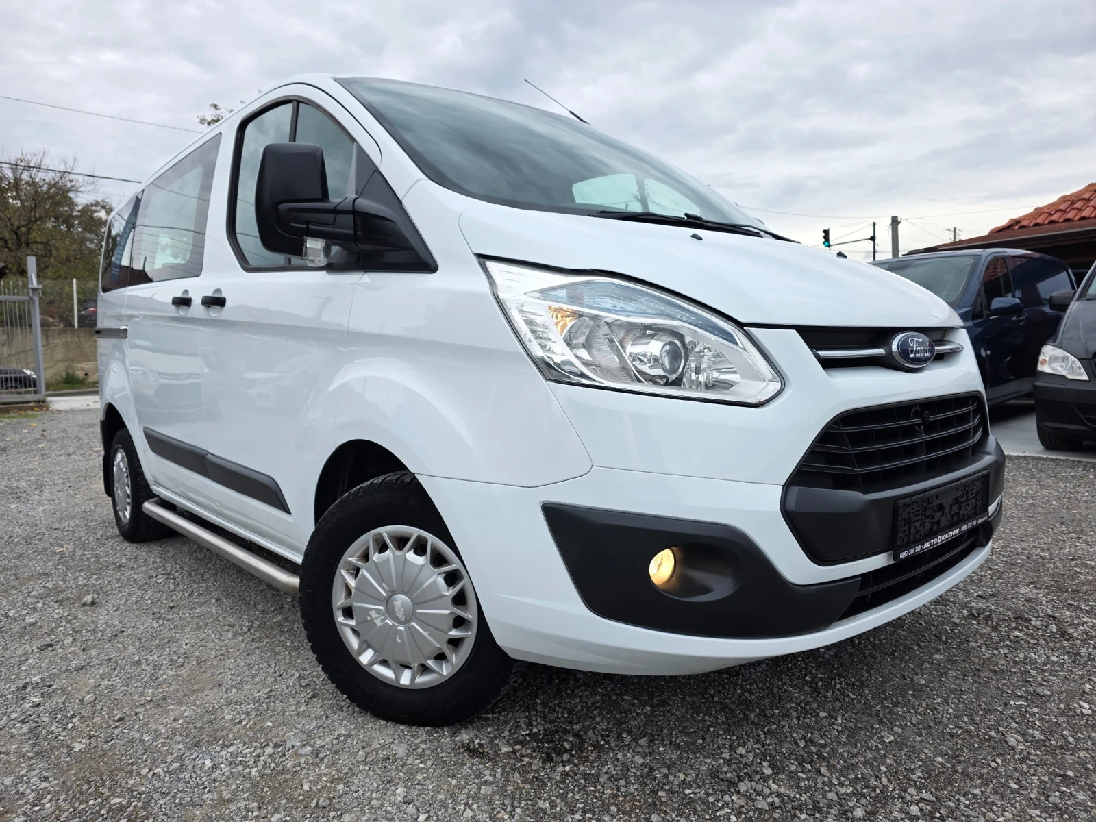 Ford Transit Custom 2.2tdci 8+ 1, снимка 3 - Бусове и автобуси - 56666445