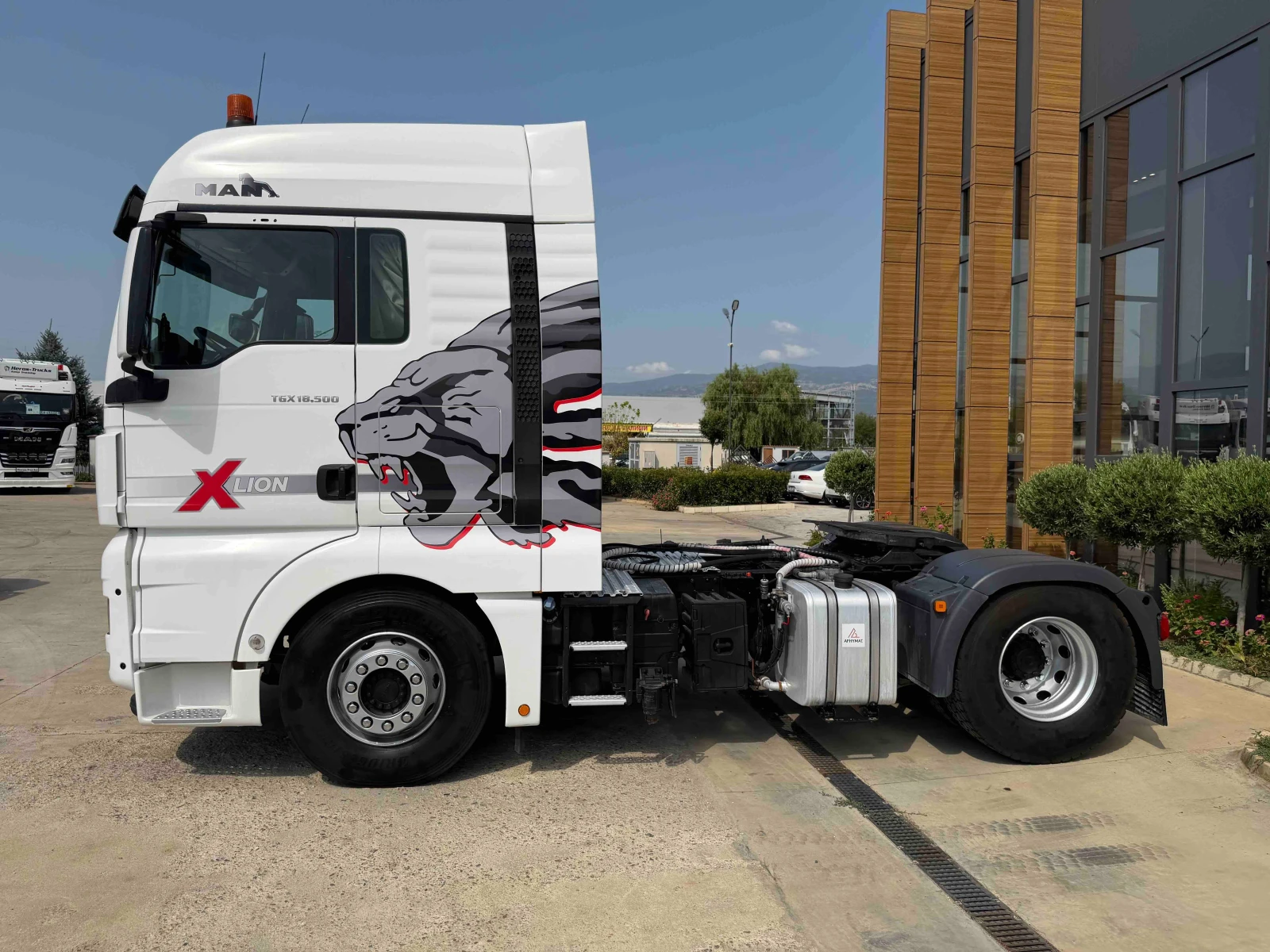 Man Tgx 18.500 ПОМПА, снимка 4 - Камиони - 55934195