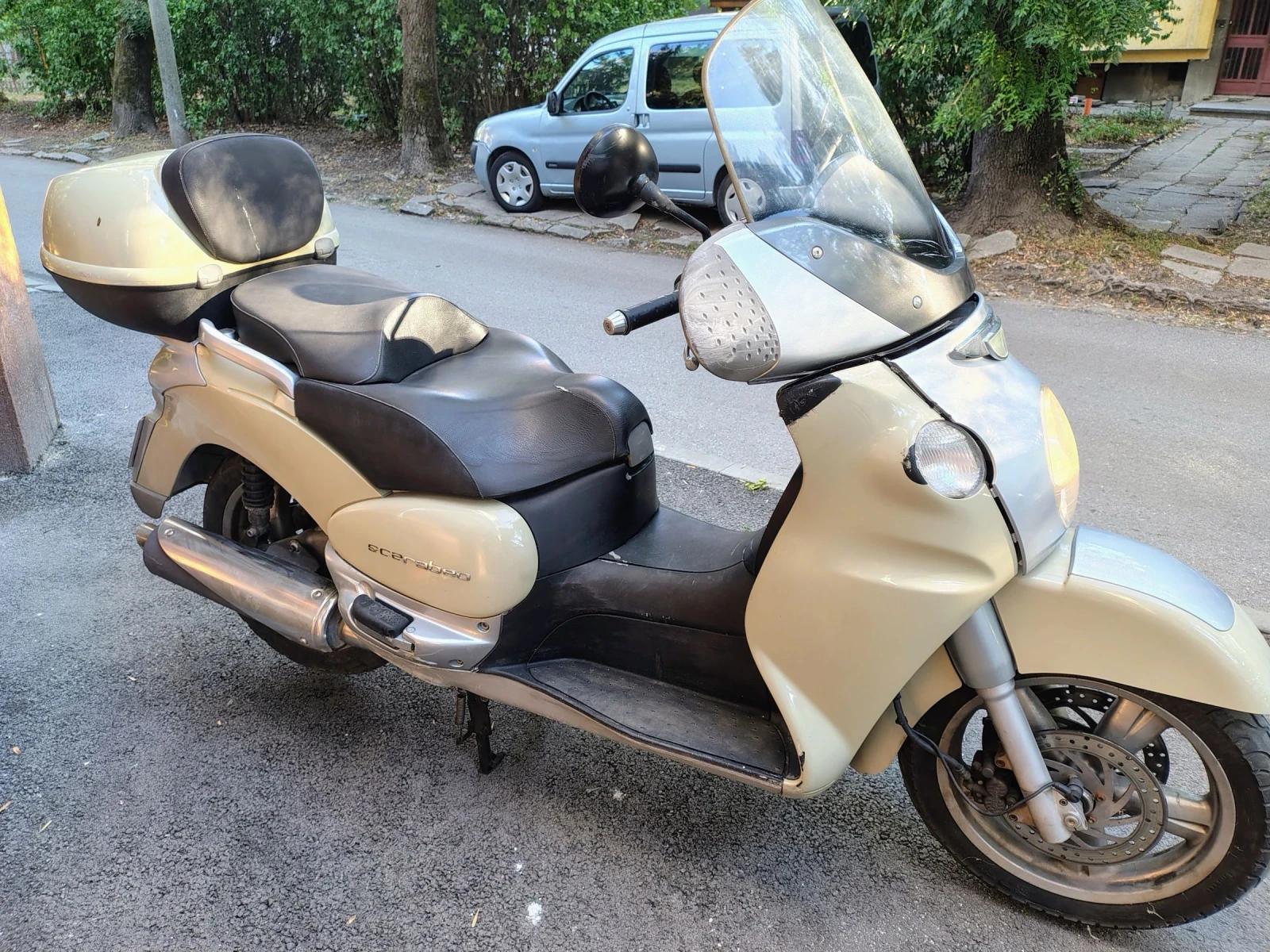 Aprilia Scarabeo 500 - изображение 4