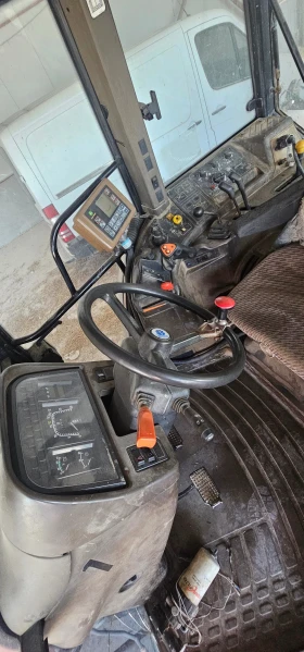 Трактор New Holland undefined | Auto.bg — изображение 5