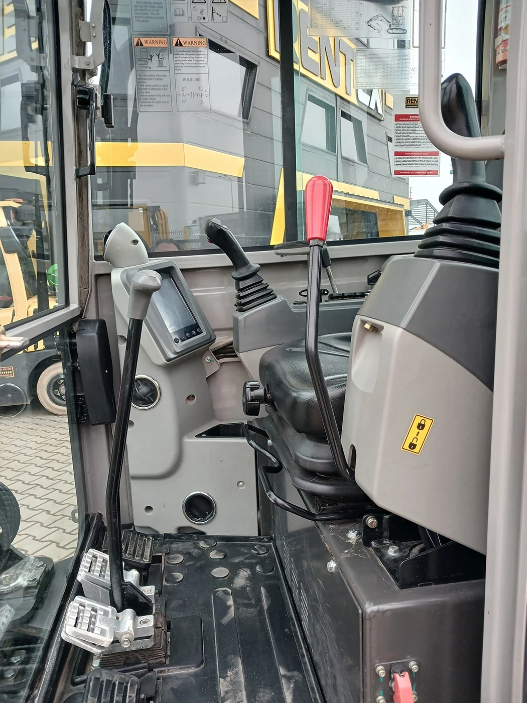 ����� ZOOMLION ZE26GU 2700 ��., 2024 �. | Mobile.bg � ����������� 15
