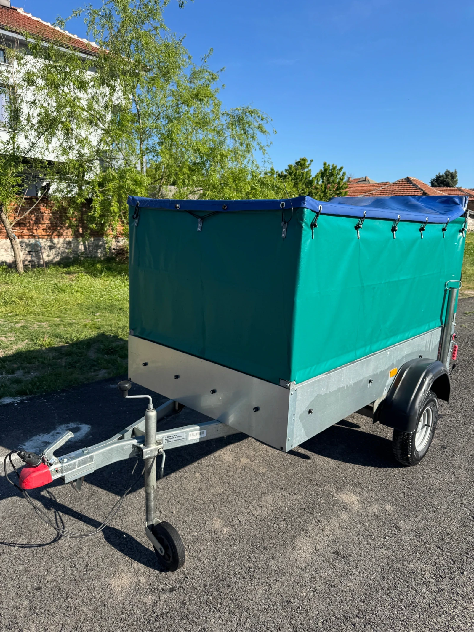 За автомобил ТЕМА